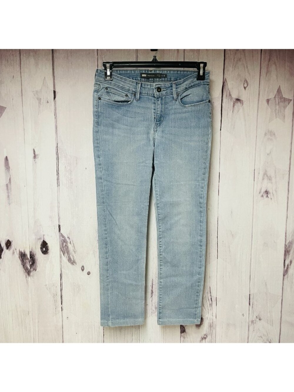 Levi's Jeans Womens Size 6/28 Slight Curve Classic Rise Slim Leg Mid Rise Blue